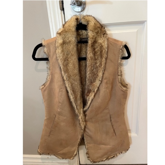Faux Fur Vest - Size Small - Tan Color - Picture 1 of 3